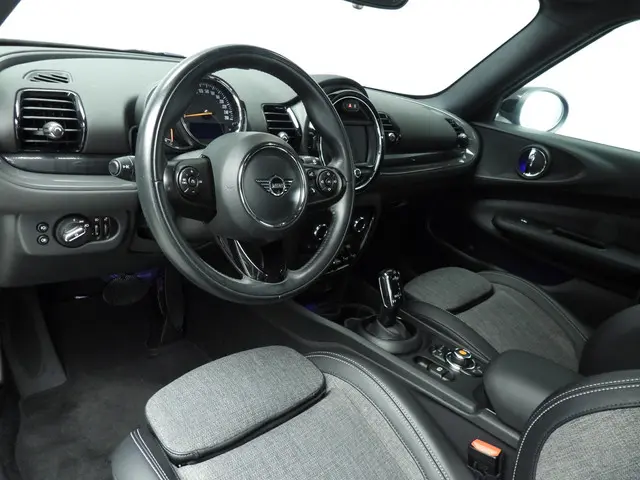MINI Clubman Cooper 2019 Benzine 7