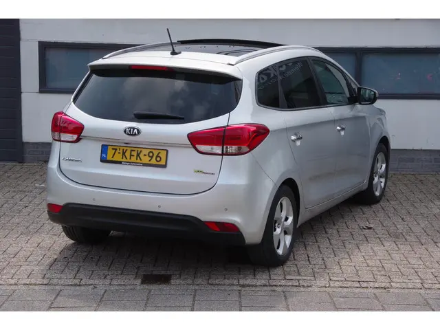 Kia Carens 1.6 GDi Business Pack 2013 Benzine 27