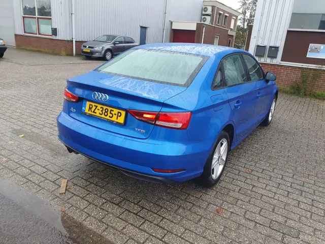 Audi A3 Limousine 1.0 TFSI Autom 2e eig 2018 Benzine 13