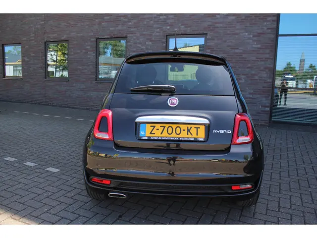 Fiat 500 1.0 Hybrid Launch Edition 2020 Hybride Benzine 10