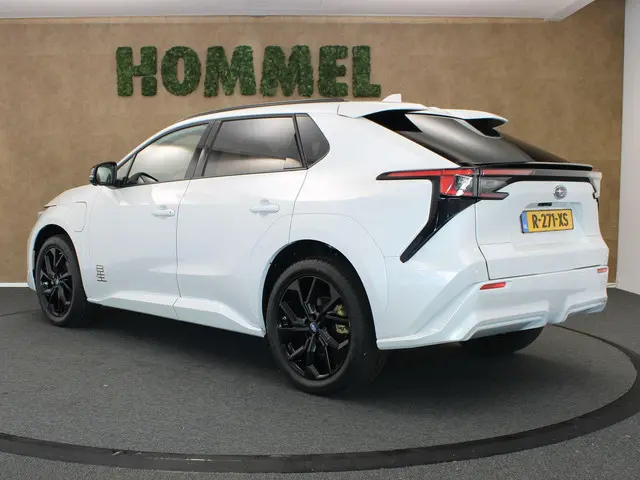 Subaru Solterra 71 kWh AWD 2025 Elektrisch 11