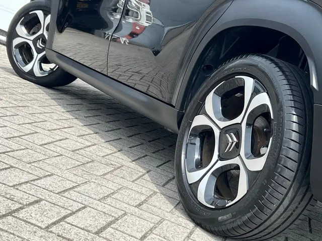 Citroën C3 Aircross 1.2 PureTech S&S Shine 2020 Benzine 8