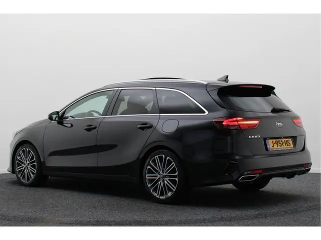 Kia ProCeed 1.4 T-GDI GT-PlusLine 2020 Benzine 3