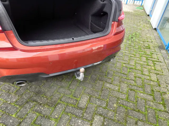 BMW 3 Serie 330i High Executive 2019 Benzine 17