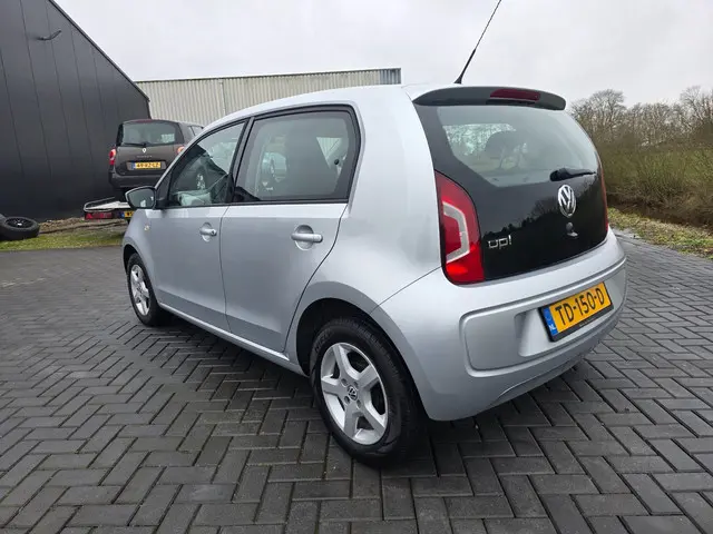 Volkswagen up! 2