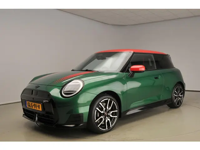 MINI 3-Deurs E 2024 Elektrisch 47