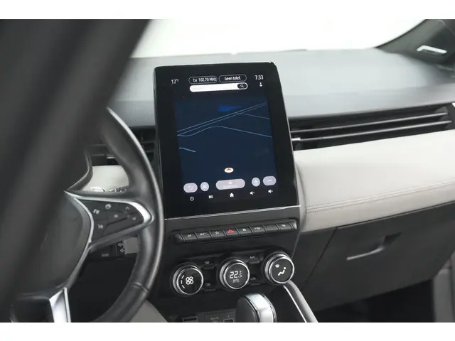 Renault Clio TCe 130 EDC Initiale Paris 2020 Benzine 58