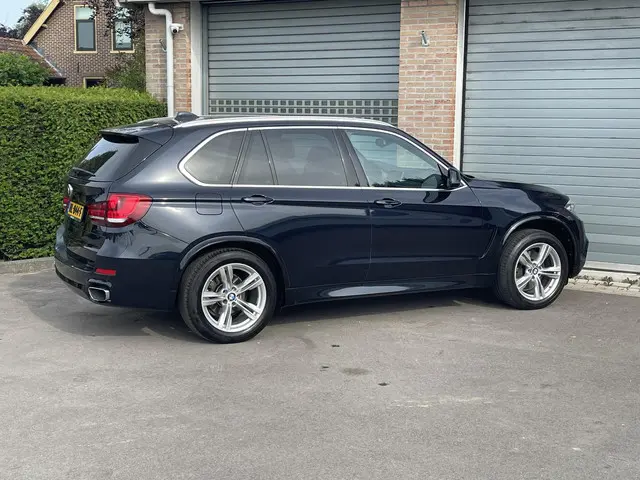BMW X5 xDrive40e High Executive 2015 Hybride Benzine 6