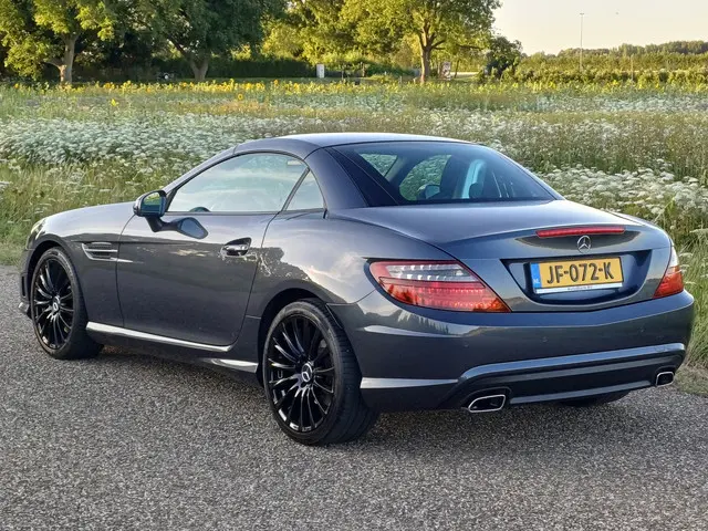 Mercedes-Benz SLK 200 2016 Benzine 46