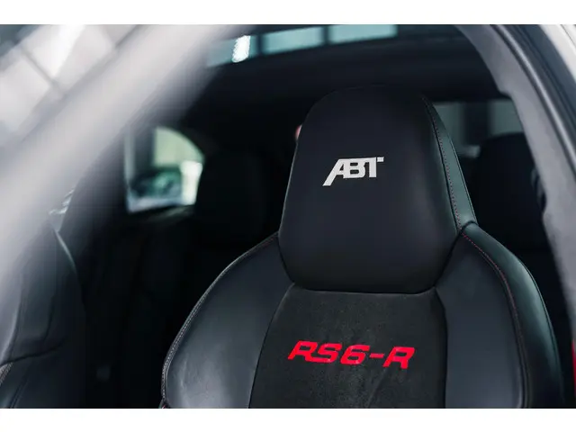 Audi RS6 RS6-R ABT 1 OF 125 2021 Benzine 52