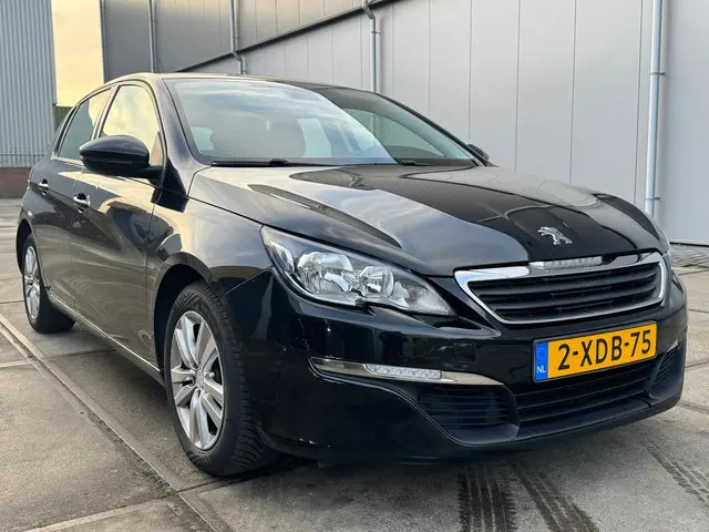Peugeot 308 1.6 BlueHDi Active 2014 Diesel 7