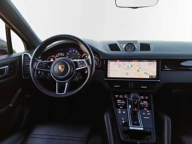 Porsche Cayenne Coupé 3.0 E-Hybrid 2020 Hybride Benzine 36