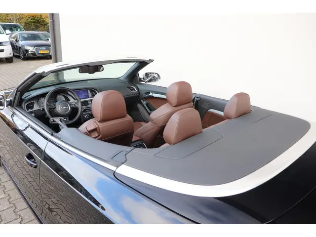 Audi S5 Cabriolet 3.0 TFSI Quattro 2013 Benzine 27