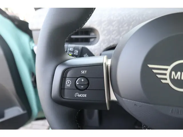 MINI 5-Deurs S 2025 Benzine 10