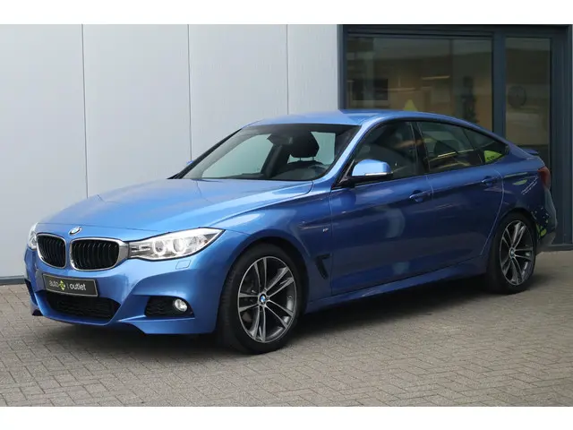 BMW 3 Serie Gran Turismo 320i Executive 2015 Benzine 7