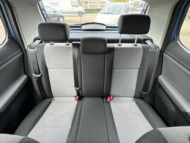 Škoda Fabia 1.2 Active 2013 Benzine 17