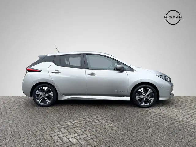 Nissan Leaf N-Connecta 40 kWh 2019 Elektrisch 3