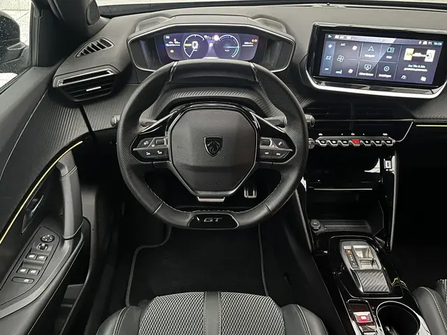 Peugeot e-2008 EV GT 54 kWh Automaat 2024 Elektrisch 10