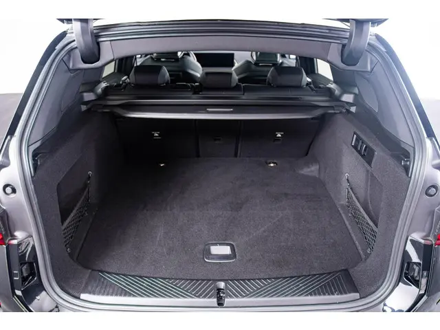 BMW X3 30e xDrive 2025 Hybride Benzine 42