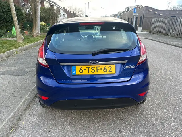 Ford Fiesta 1.0 EcoBoost Titanium 2014 Benzine 6
