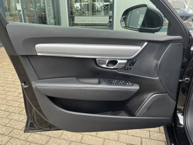 Volvo S90 2.0 T4 Inscription 2018 Benzine 12