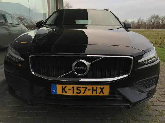 Volvo V60 2.0 B3 Momentum Advantage Automaat 2020 Benzine 8