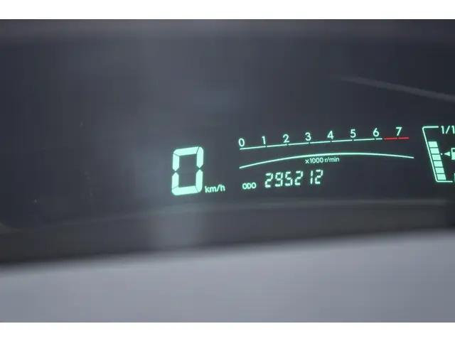 Mazda 2 1.3 Hanabi 2013 Benzine 21