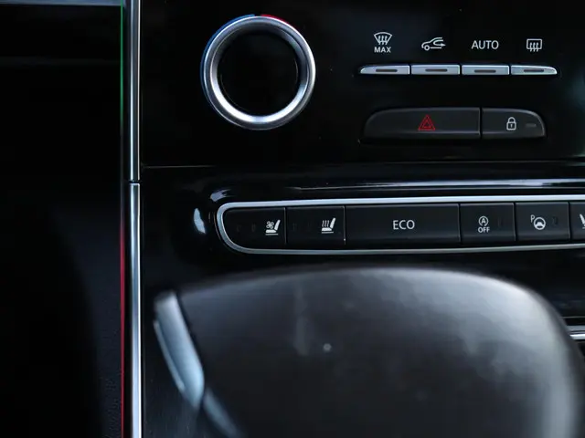 Renault Espace 1.6 dCi Initiale Paris 7p. 2018 Diesel 31