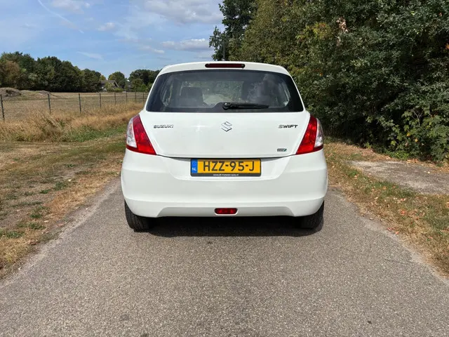 Suzuki Swift 1.2 Comfort EASSS 2013 Benzine 4