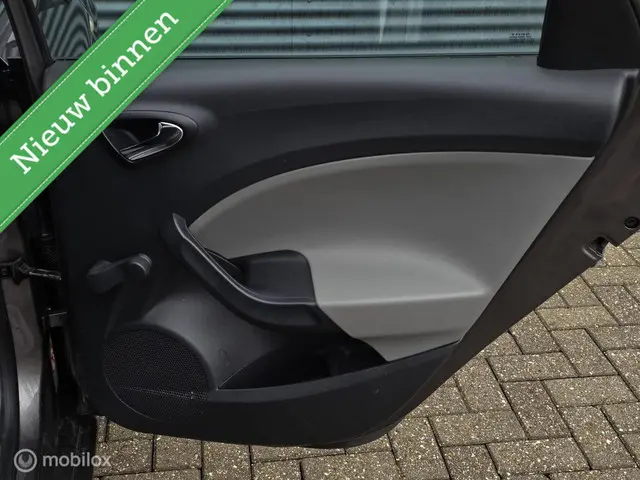 SEAT Ibiza ST 1.0 EcoTSI Style Connect 2016 Benzine 14