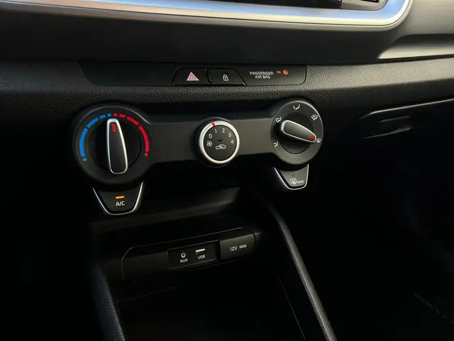 Kia Stonic 1.0 T-GDi DynamicLine 2019 Benzine 15