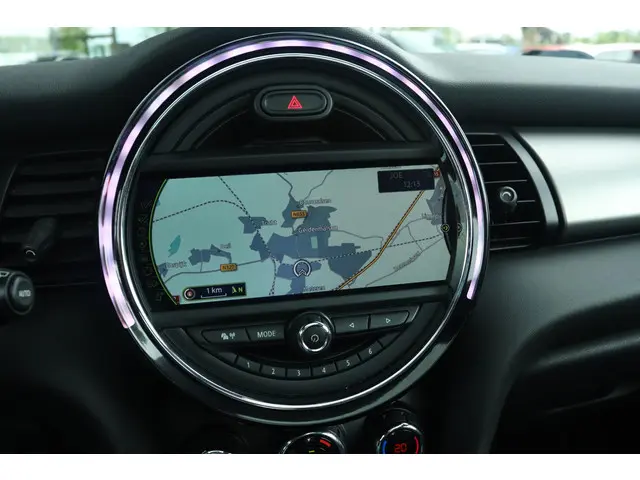 MINI Cooper S 2.0 CHILI SERIOUS BUSINESS 2015 Benzine 25