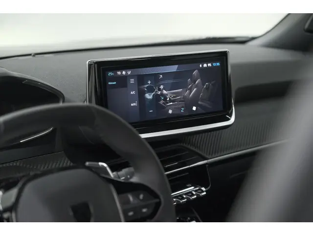 Peugeot 2008 PureTech 130 EAT8 Allure 2024 Benzine 52