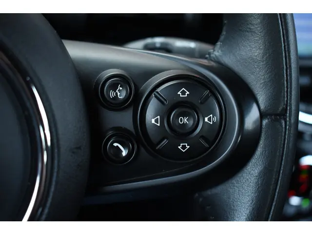 MINI Cooper Cabrio Mini 1.5 136pk 2020 Benzine 60