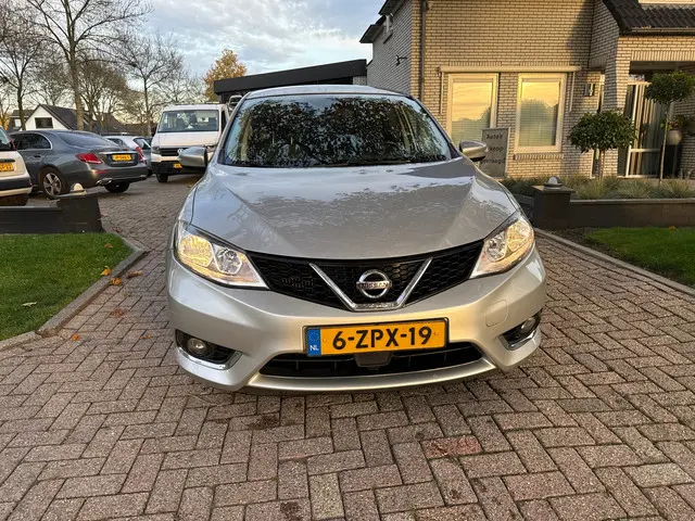 Nissan Pulsar 1.2 DIG-T Connect Edition 2015 Benzine 2