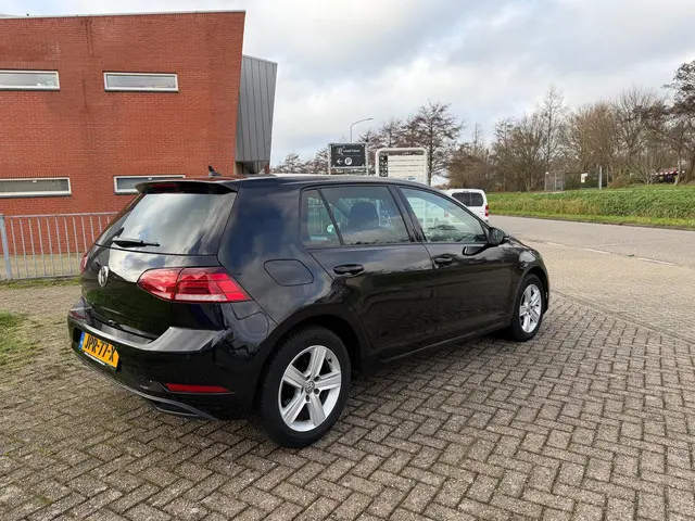 Volkswagen Golf 1.0 TSI Highline 2019 Benzine 5
