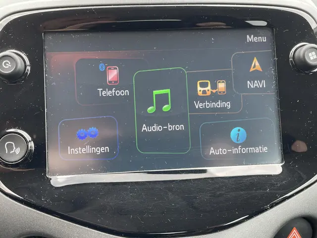 Toyota Aygo 1.0 VVT-i x-play 2021 Benzine 15