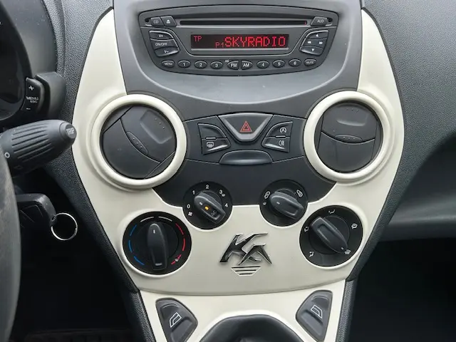 Ford Ka 1.2 Style start/stop 2013 Benzine 14