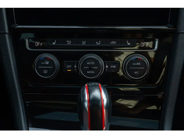 Volkswagen Golf 2.0 TSI GTI TCR 2019 Benzine 12