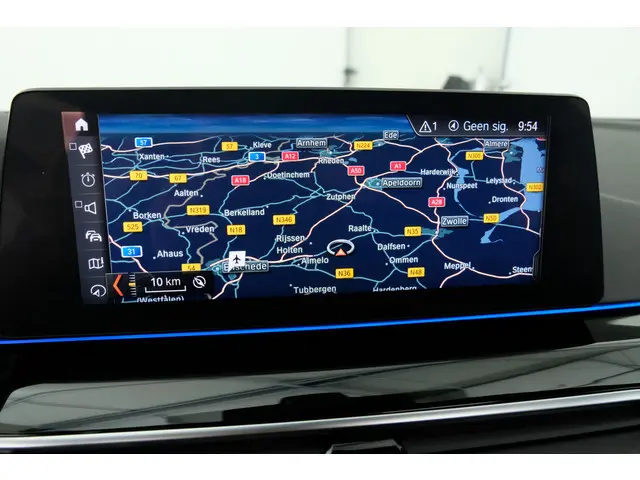 BMW 5 Serie Touring 530i xDrive Sport-Line 2018 Benzine 24