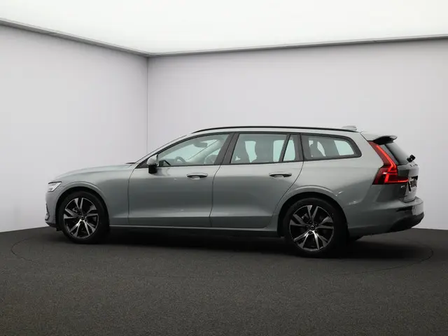 Volvo V60 B4 197PK Essential Edition 2026 Benzine 22