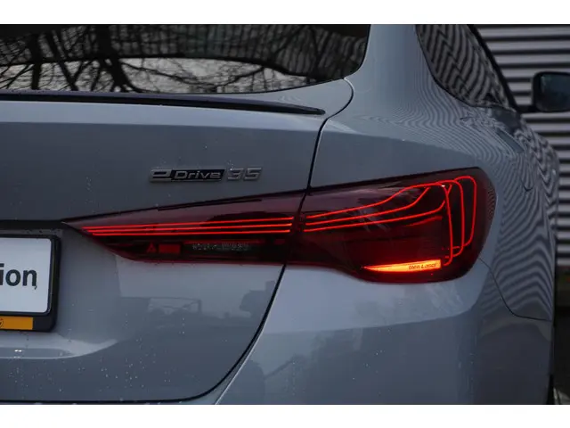 BMW i4 eDrive35 2025 Elektrisch 22