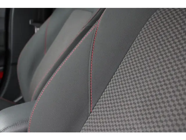 Ford Fiesta 1.0 EcoBoost ST-Line 2021 Benzine 25