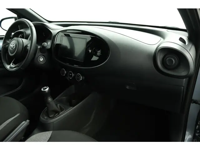 Toyota Aygo X 1.0 VVT-i MT Play 2024 Benzine 41