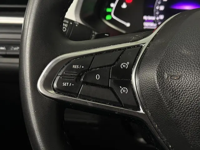 Renault Captur 1.3 mild hybrid 160 techno 2023 Benzine 29