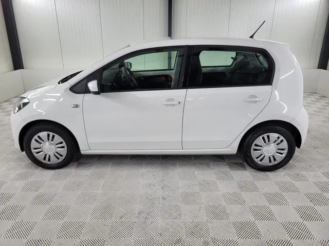 Volkswagen up! 1.0 move up! BlueMotion 2014 Benzine 3