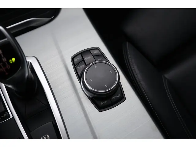 BMW X3 xDrive35i High Executive 2015 Benzine 44