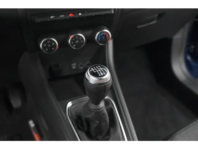 Renault Captur TCe 90 Evolution 2022 Benzine 36