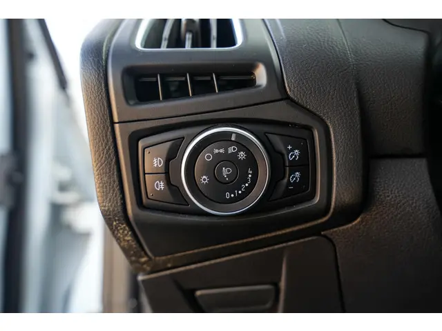 Ford Focus 2.0 ST-3 2016 Benzine 25