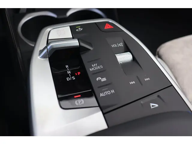 BMW X2 sDrive20i 2025 Benzine 29
